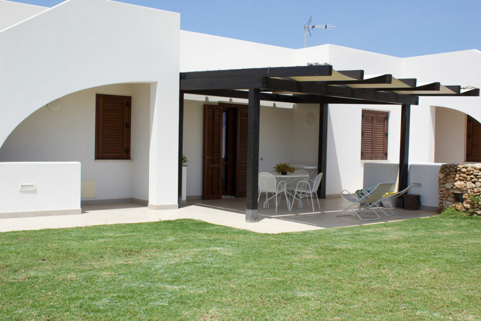 Le-casette-favignana-yoga-vela