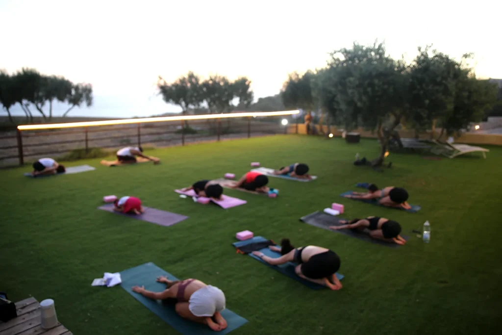 yoga al tramonto